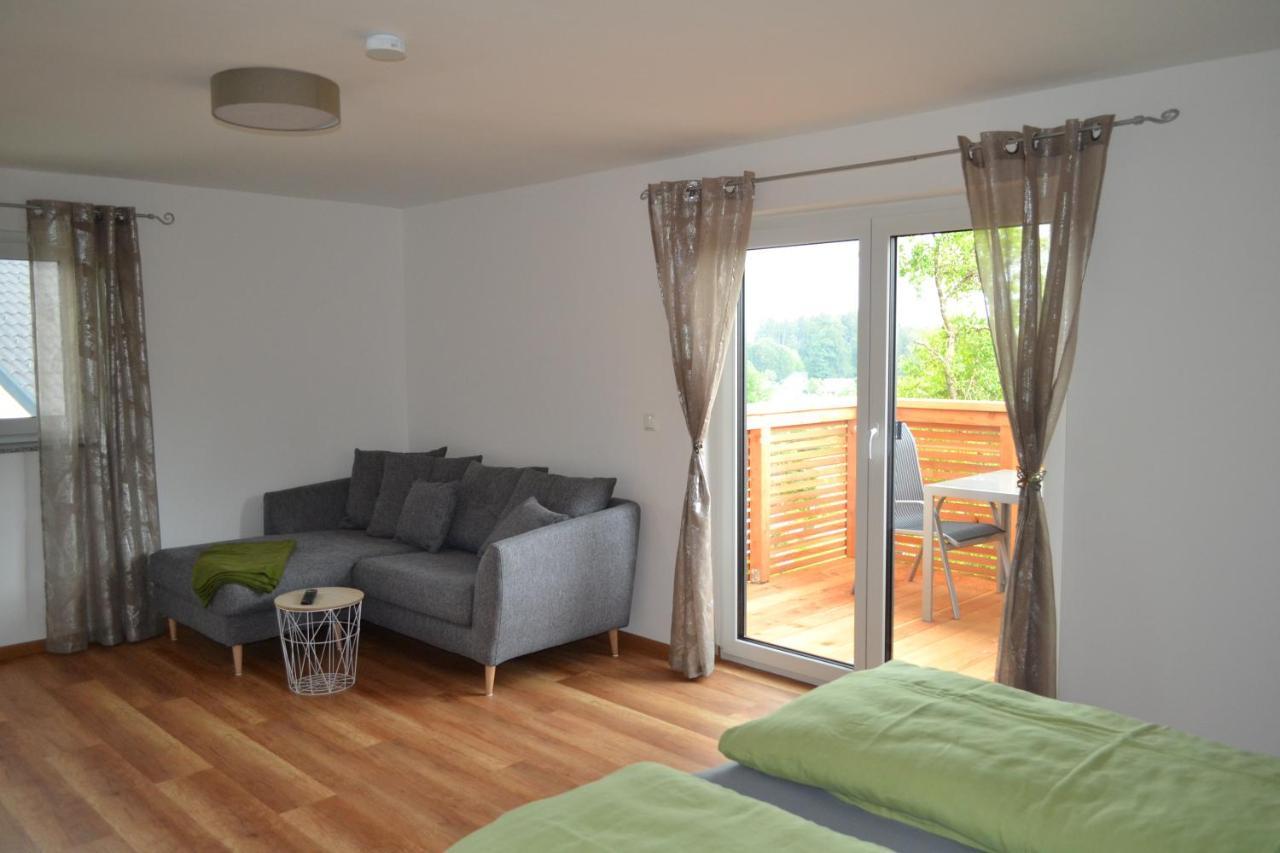 Biohof Auinger, Der Tiererlebnishof Apartment Aurach am Hongar Luaran gambar