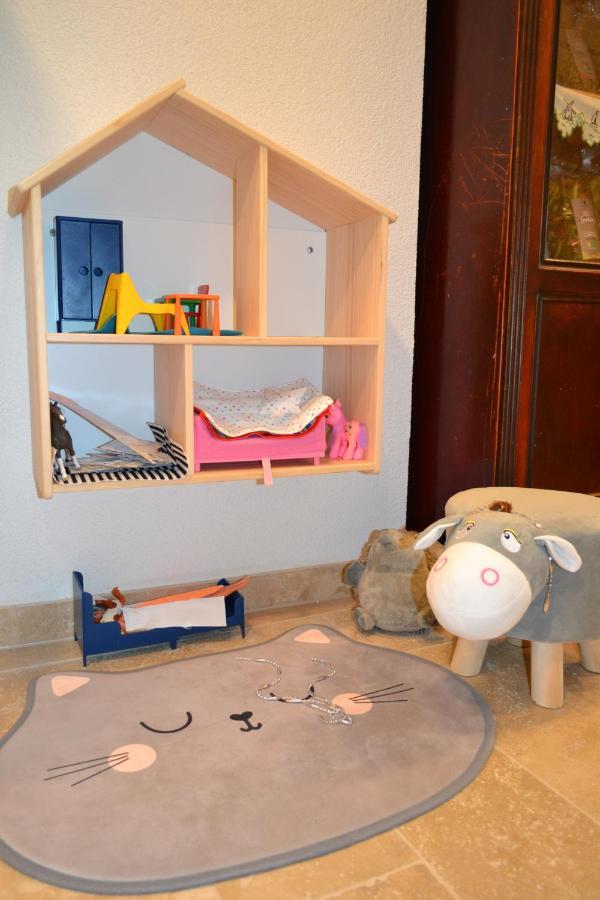 Biohof Auinger, Der Tiererlebnishof Apartment Aurach am Hongar Luaran gambar