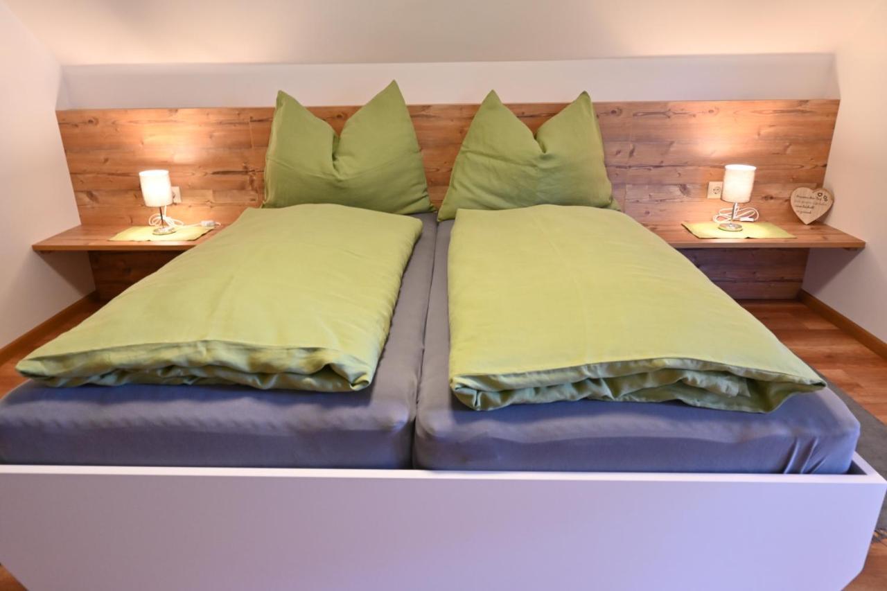 Biohof Auinger, Der Tiererlebnishof Apartment Aurach am Hongar Luaran gambar